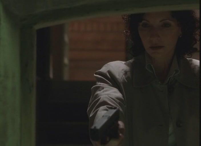 Кадр из фильма Жизнь после смерти / Living with the Dead (2002)