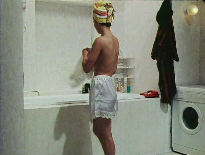Кадр из фильма Три женщины и мужчина (1998)