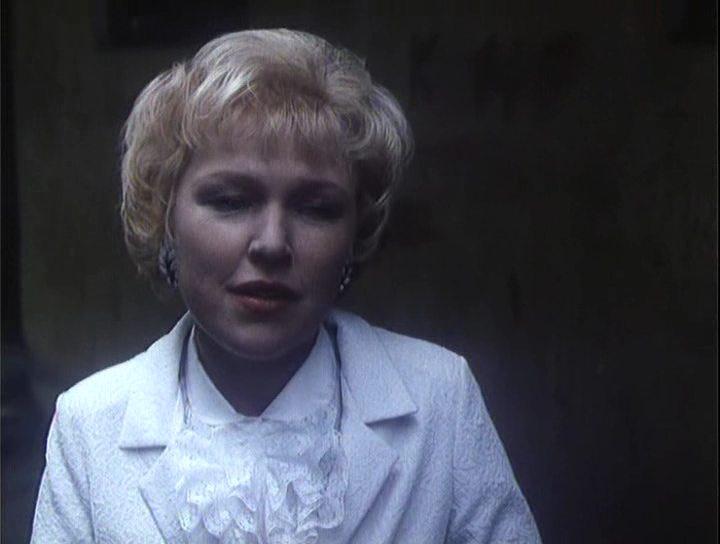 Кадр из фильма Тоталитарный роман (1998)