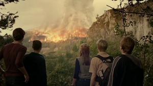 Кадры из фильма Суперпожар / Superfire (2002)