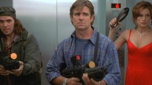 Кадры из фильма Подъем с глубины / Deep Rising (1998)