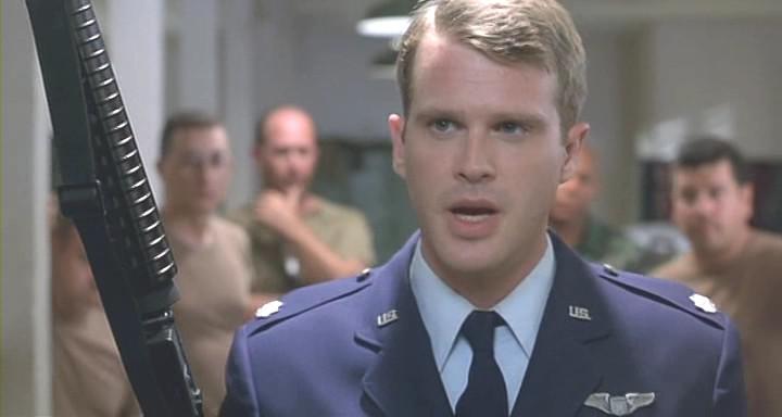 Кадр из фильма Войны Пентагона / The Pentagon Wars (1998)