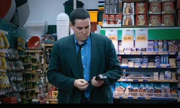 Кадр из фильма Поздний покупатель / Late Night Shopper (2002)