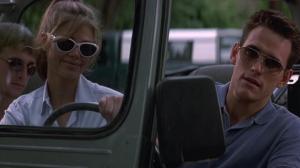 Кадры из фильма Дикость / Wild Things (1998)
