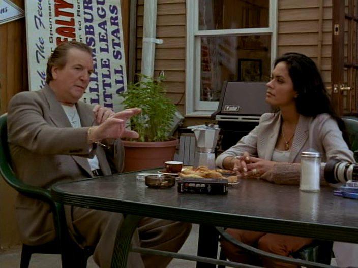 Кадр из фильма Рожденные в Бруклине / A Brooklyn State of Mind (1998)