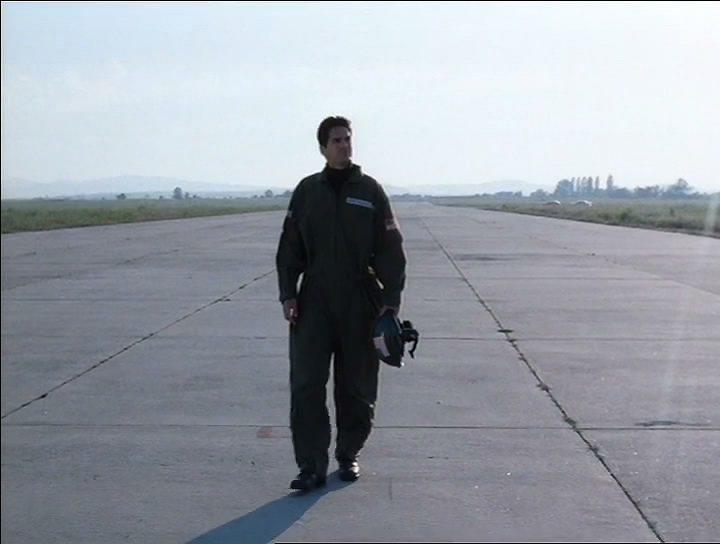 Кадр из фильма Сверхзвуковой / Hyper Sonic (2002)