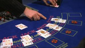 Кадры из фильма Крупье / Croupier (1998)