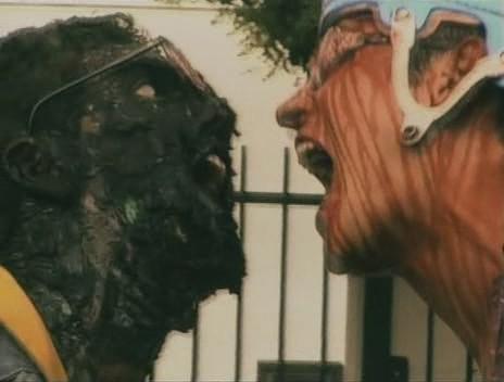Кадр из фильма Чума зомби: Зона мутантов / Plaga zombie: Zona mutante (2001)