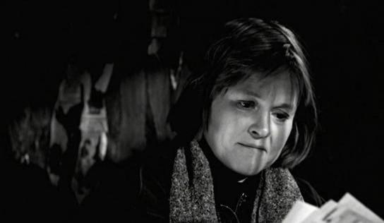 Кадр из фильма Огнеглотательница / Tulennielijä (1998)