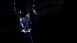 Кадры из фильма Яркое движение / Luminous Motion (1998)