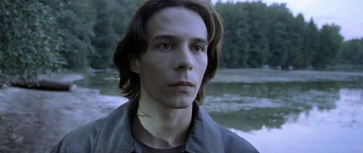 Кадр из фильма Любовники полярного круга / Los amantes del Círculo Polar (1998)