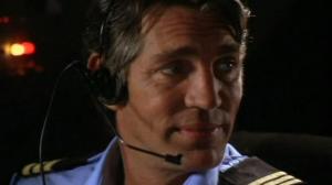 Кадры из фильма Опасный рейс / Rough Air: Danger on Flight 534 (2001)
