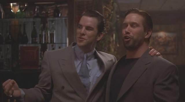 Кадр из фильма Один крутой полицейский / One Tough Cop (1998)