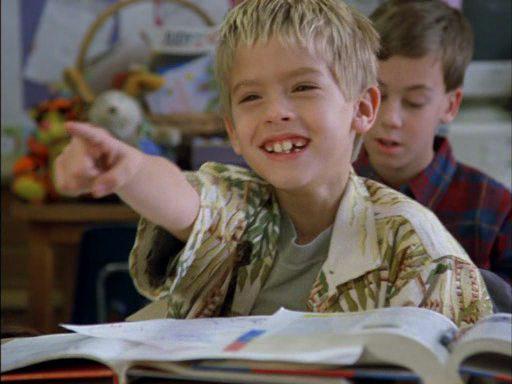 Кадр из фильма Я видел, как мама целовала Санта Клауса / I Saw Mommy Kissing Santa Claus (2001)