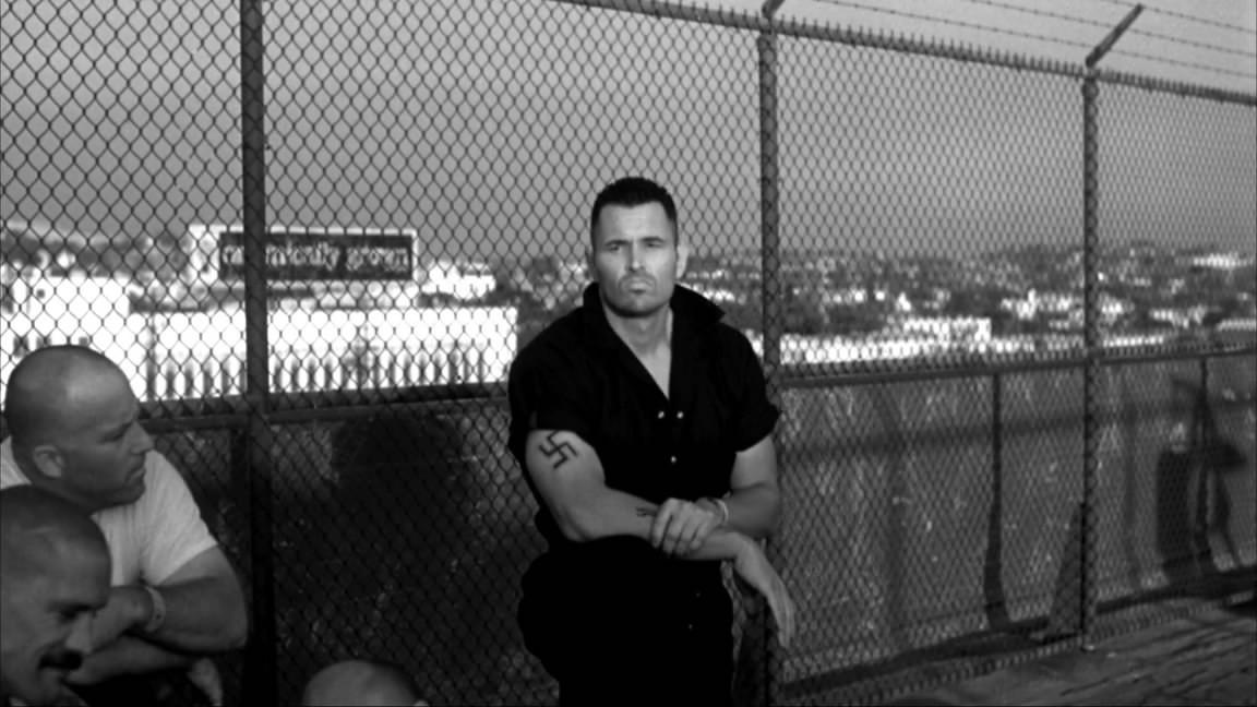 Кадр из фильма Американская история Х / American History X (1998)
