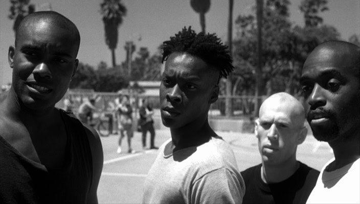 Кадр из фильма Американская история Х / American History X (1998)