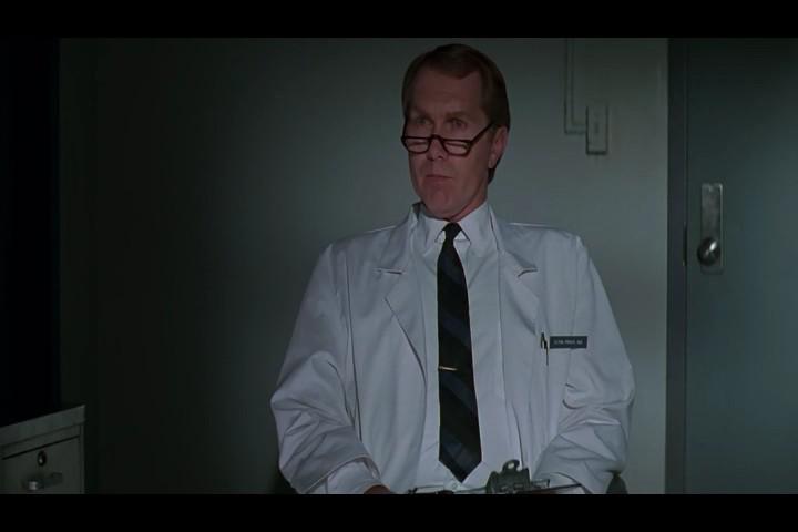 Кадр из фильма Целитель Адамс / Patch Adams (1998)