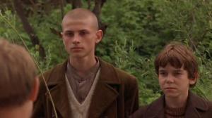 Кадры из фильма Лики смерти / Edges of the Lord (2001)