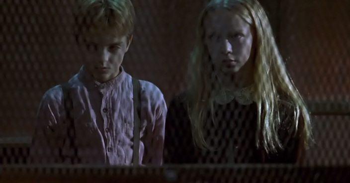 Кадр из фильма Дети кукурузы: Апокалипсис / Children of the Corn: Revelation (2001)