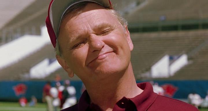 Кадр из фильма Маменькин сыночек / The Waterboy (1998)