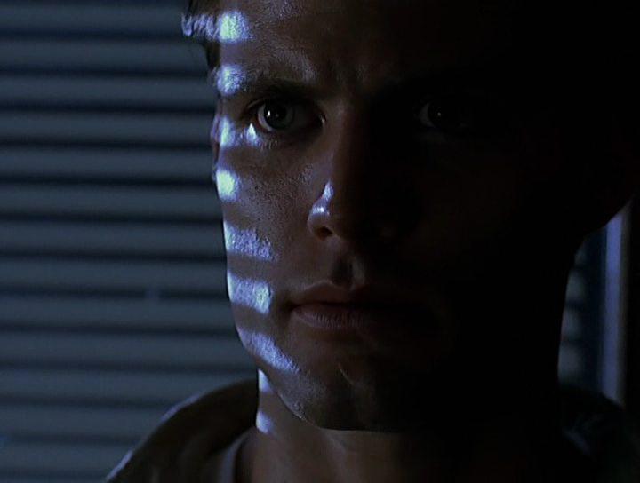 Кадр из фильма На границе / On the Border (1998)