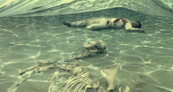 Кадр из фильма Сокровище царя Соломона / Buñuel y la mesa del rey Salomón (2001)