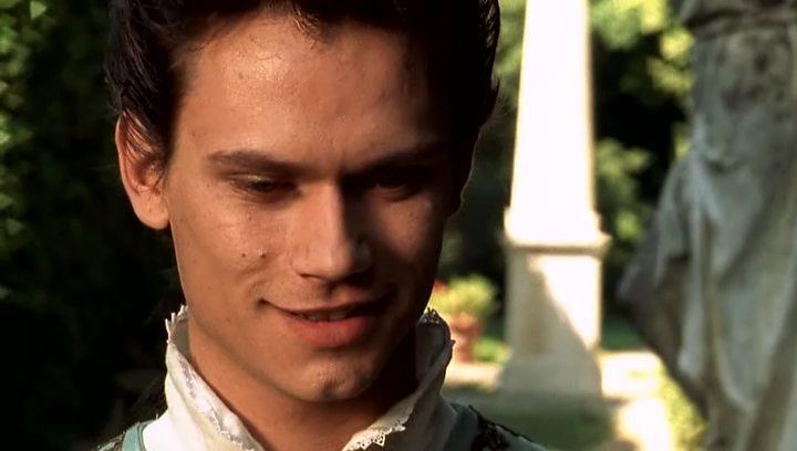 Кадр из фильма Триумф любви / The Triumph of Love (2001)