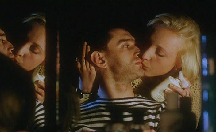 Кадр из фильма Женская собственность (1999)