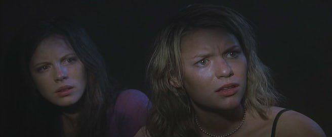 Кадр из фильма Разрушенный дворец / Brokedown Palace (1999)