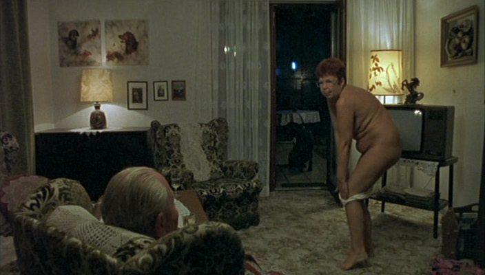 Кадр из фильма Собачья жара / Hundstage (2001)
