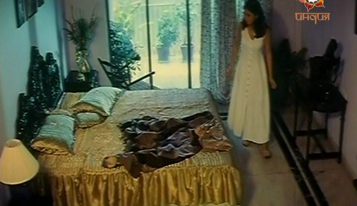 Кадр из фильма Кто ты? / Kaun? (1999)