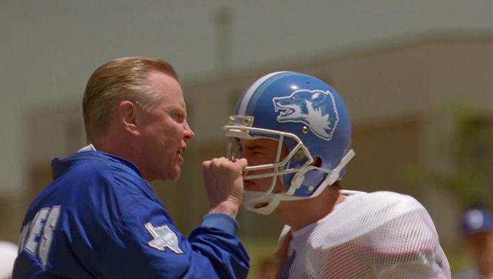 Кадр из фильма Студенческая команда / Varsity Blues (1999)