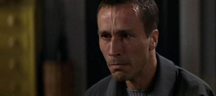 Кадр из фильма И пришёл паук / Along Came a Spider (2001)