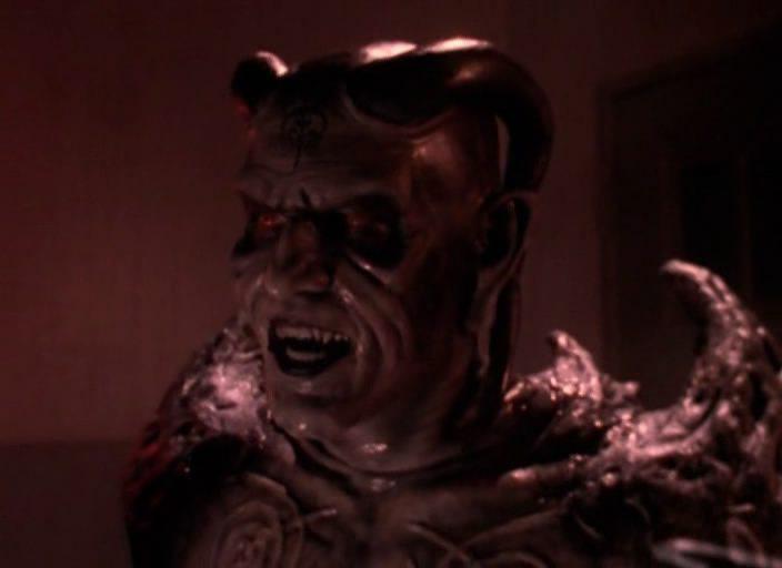 Кадр из фильма Исполнитель желаний 2 : Зло бессмертно / Wishmaster 2: Evil Never Dies (1999)