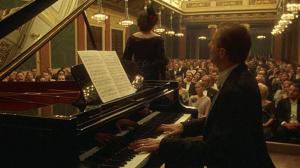 Кадры из фильма Невеста ветра / Bride of the Wind (2001)
