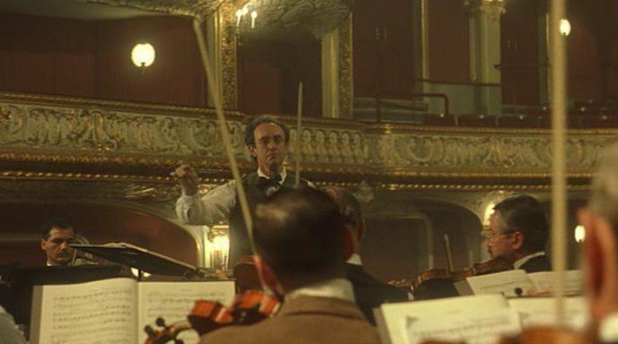 Кадр из фильма Невеста ветра / Bride of the Wind (2001)
