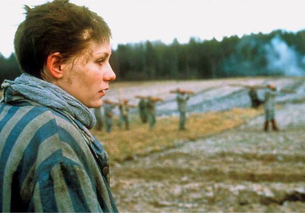 Кадр из фильма Дьявольская арифметика / The Devil's Arithmetic (1999)