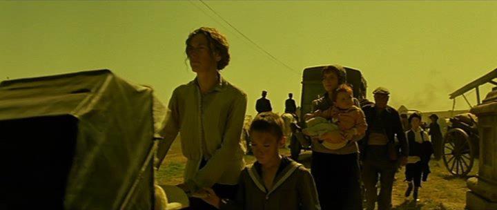 Кадр из фильма Палата для офицеров / La chambre des officiers (2001)