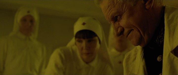 Кадр из фильма Палата для офицеров / La chambre des officiers (2001)