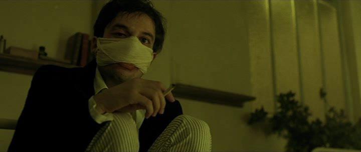 Кадр из фильма Палата для офицеров / La chambre des officiers (2001)