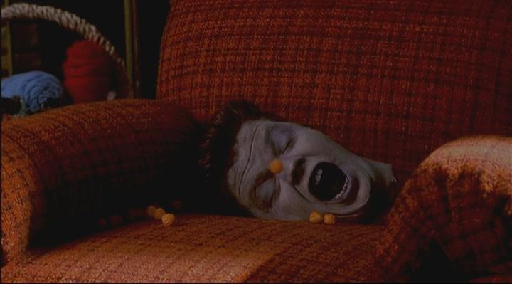 Кадр из фильма Рука-убийца / Idle Hands (1999)