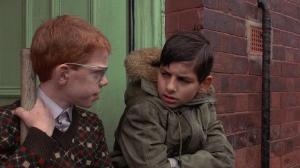Кадры из фильма Восток есть восток / East Is East (1999)