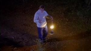 Кадры из фильма Трещина в полу / A Crack in the Floor (2001)