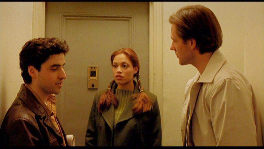 Кадр из фильма Тротуары Нью-Йорка / Sidewalks of New York (2001)