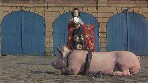 Кадры из фильма 8 1/2 женщин / 8 ½ Women (1999)