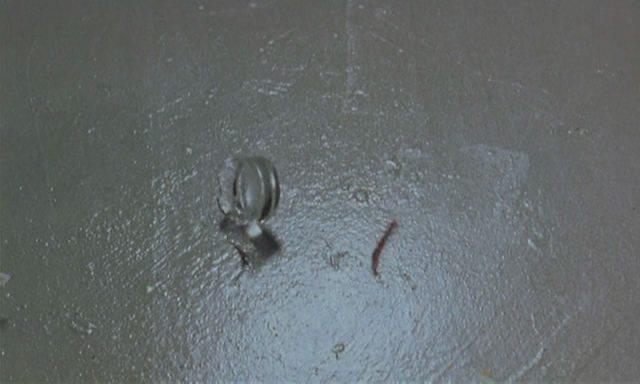 Кадр из фильма 8 1/2 женщин / 8 ½ Women (1999)