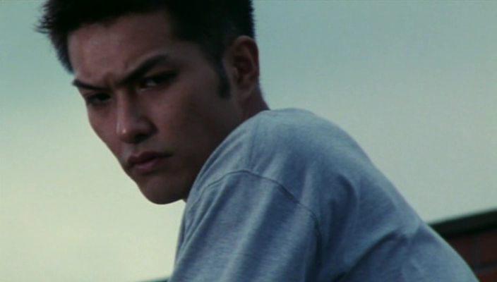 Кадр из фильма За гранью дозволенного / Nihon kuroshakai (1999)