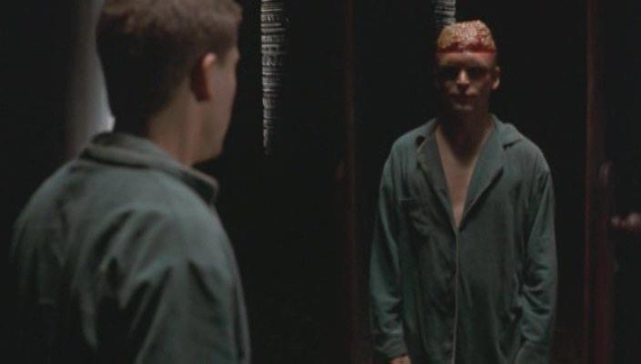 Кадр из фильма Приют кошмаров / The Attic Expeditions (2001)
