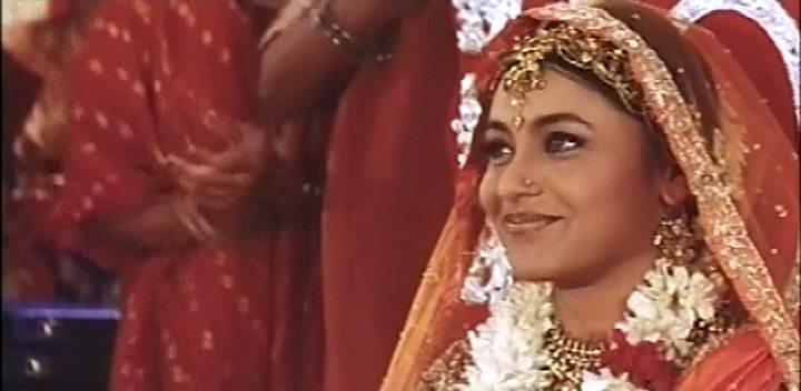 Кадр из фильма Чужой ребенок / Chori Chori Chupke Chupke (2001)