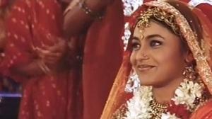 Кадры из фильма Чужой ребенок / Chori Chori Chupke Chupke (2001)